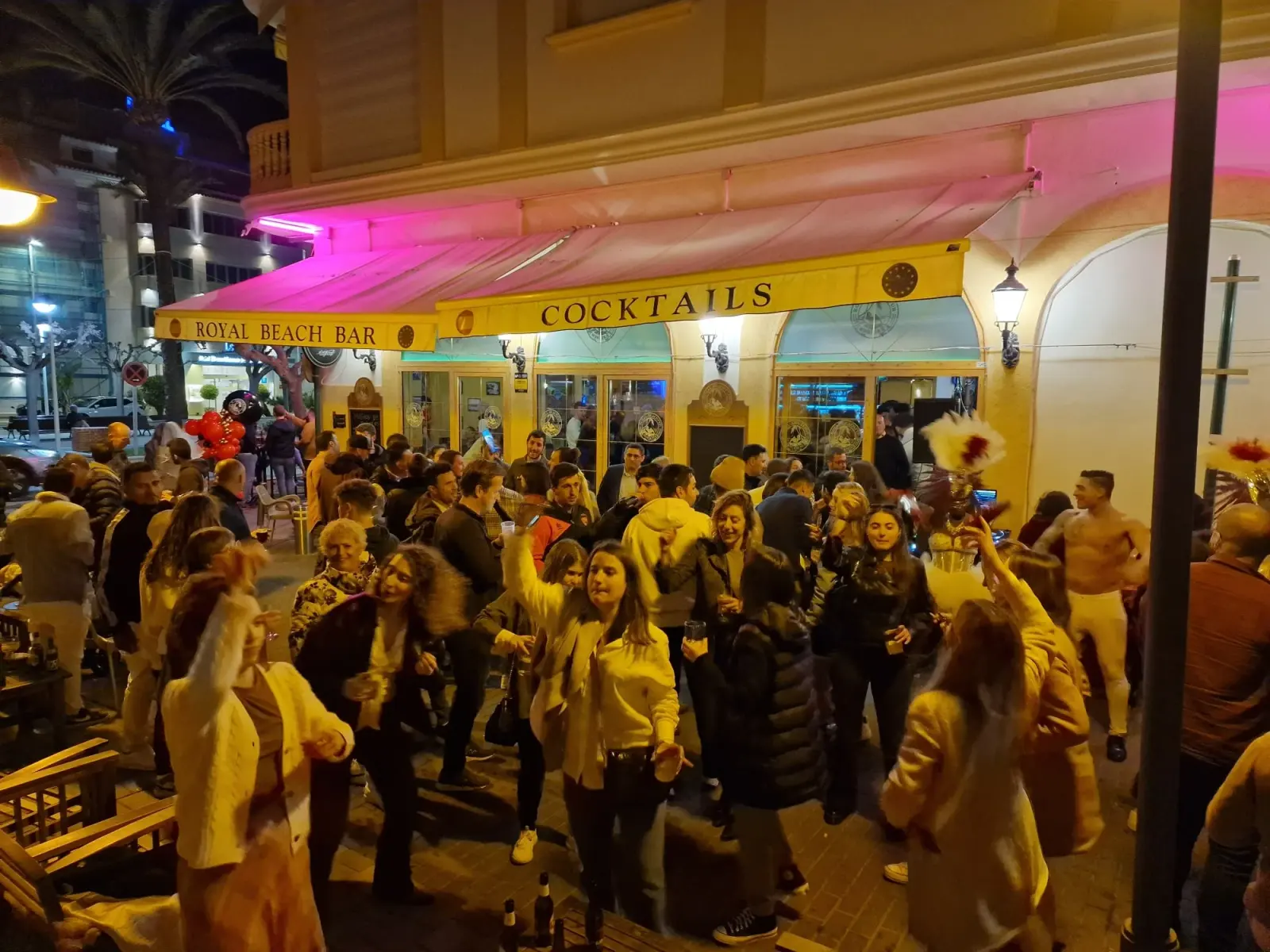 Exterior nocturno Royal Beach Moraira